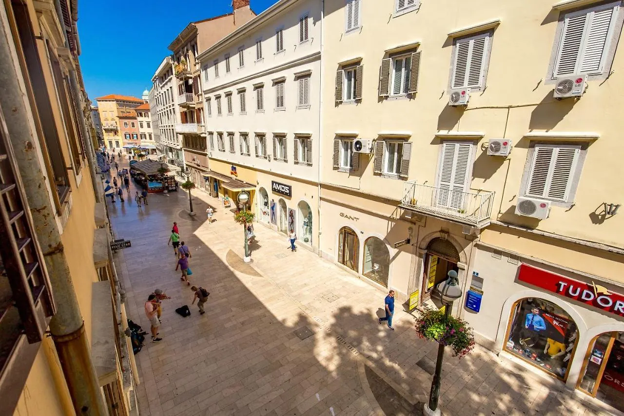 Appartement Apartman Altamar Rijeka 0*,